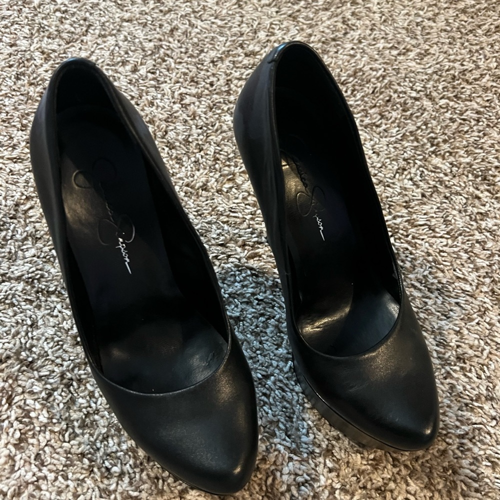 Jessica Simpson heels